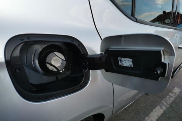 2019 Vauxhall Astra 1.4i Turbo GPF Elite Nav Hatchback 5dr Petrol Auto Euro 6 (s/s) (150 ps) - Leather, photo 35