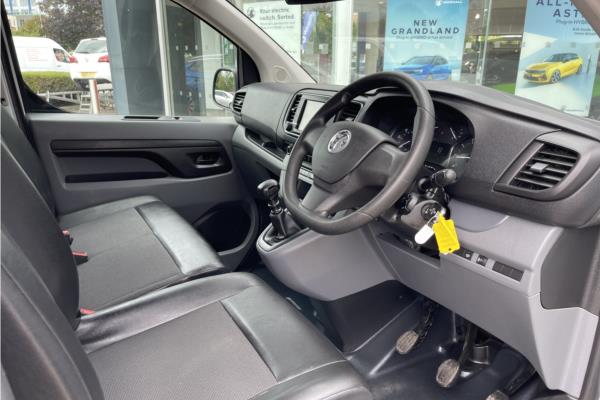 2020 Vauxhall Vivaro 1.5 Turbo D 2900 Dynamic Panel Van 6dr Diesel Manual L2 Euro 6 (s/s) (100 ps) - Cloth, photo 12