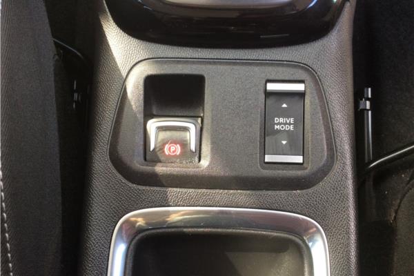2021 Vauxhall Corsa 50kWh Elite Nav Premium Hatchback 5dr Electric Auto (7.4Kw Charger) (136 ps) - Cloth, photo 31