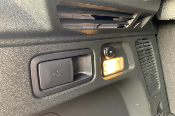 2019 Vauxhall Grandland X 1.2 Turbo GPF Sport Nav SUV 5dr Petrol Auto Euro 6 (s/s) (130 ps) - Cloth, photo 48
