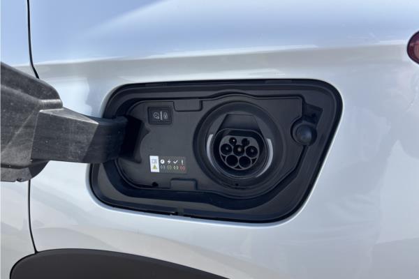 2021 Vauxhall Grandland X 1.6 13.2kWh Elite Nav SUV 5dr Petrol Plug-in Hybrid Auto 4WD Euro 6 (s/s) Hybrid4 (300 ps) - Leather, photo 42