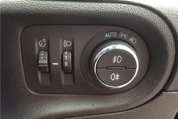 2019 Vauxhall Grandland X 1.2 Turbo Elite Nav SUV 5dr Petrol Auto (s/s) (130 ps) - Harlekin Black, photo 21