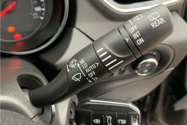 2020 Vauxhall Grandland X 1.2 Turbo SRi Nav SUV 5dr Petrol Auto Euro 6 (s/s) (130 ps) - Cloth, photo 23