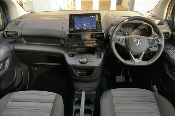 2020 Vauxhall Combo Life 1.2 Turbo Elite MPV 5dr Petrol Auto Euro 6 (s/s) (7 Seat) (130 ps) - Cloth, photo 10