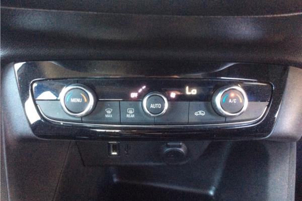 2021 Vauxhall Corsa 50kWh SE Nav Premium Hatchback 5dr Electric Auto (7.4Kw Charger) (136 ps) - Fresez Marvel, photo 16
