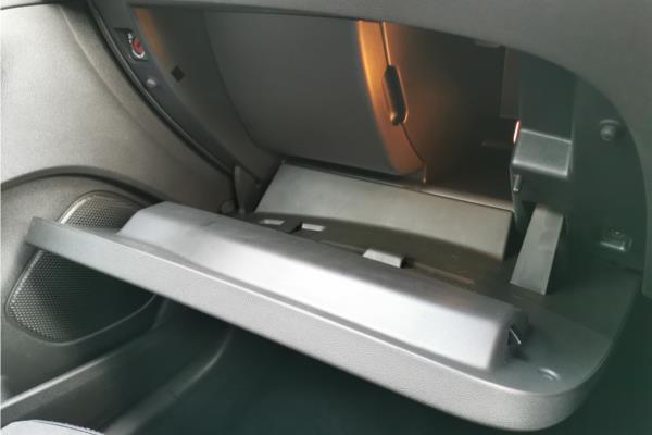 2023 Vauxhall Grandland 1.6 14.2kWh GSe SUV 5dr Petrol Plug-in Hybrid Auto AWD Euro 6 (s/s) (300 ps) - Black Alcantara, photo 26