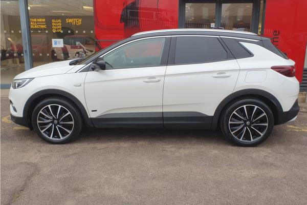 2020 VAUXHALL GRANDLAND - Harlekin Black, photo 5