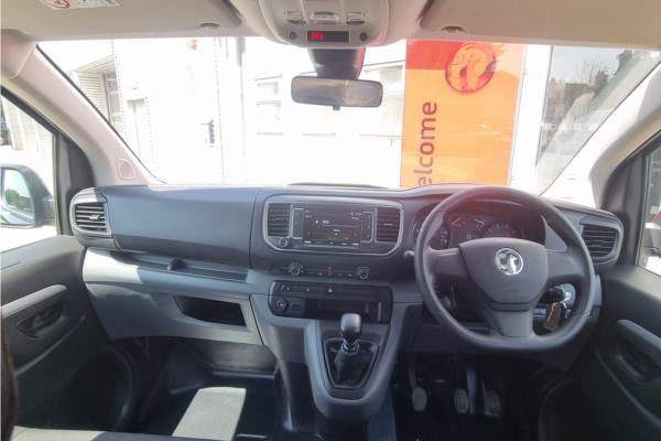 2019 Vauxhall Vivaro 2.0 Turbo D 3100 Sportive Crew Van 5dr Diesel Manual Euro 6 (s/s) (120 ps) - Cloth, photo 10