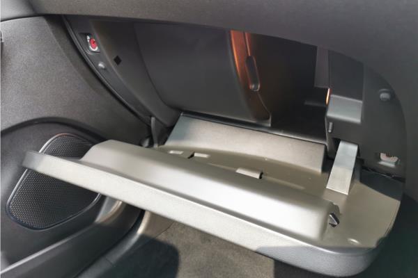 2019 Vauxhall Grandland X 1.2 Turbo Elite Nav SUV 5dr Petrol Auto 8Spd Euro 6 (s/s) (130 ps) - Leather, photo 26
