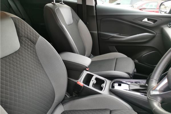 2020 Vauxhall Grandland X 1.2 Turbo SRi Nav SUV 5dr Petrol Auto Euro 6 (s/s) (130 ps) - Cloth, photo 34