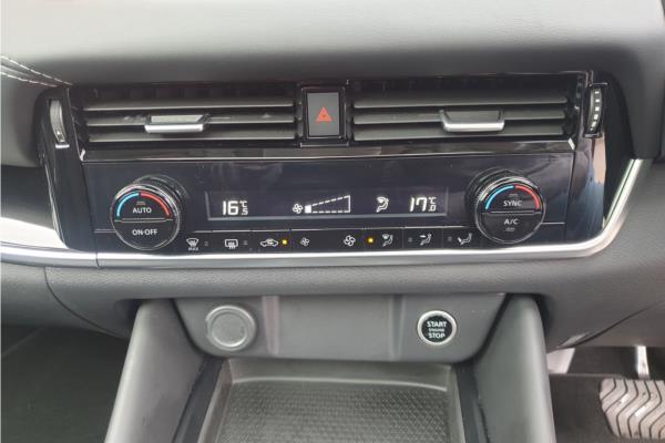 Non Franchise 2024 Nissan Qashqai 1.3 DIG-T MHEV N-Connecta SUV 5dr Petrol Hybrid XTRON Euro 6 (s/s) (158 ps) - Fabic - Cloth, photo 16
