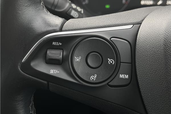 2018 VAUXHALL GRANDLAND - Berson Black, photo 17