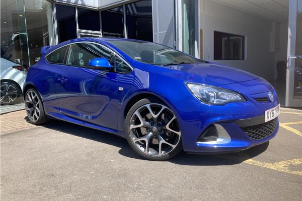2017 VAUXHALL GTC - Leather, photo 1