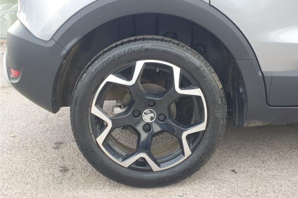 2021 Vauxhall Crossland 1.2 Turbo Elite Nav SUV 5dr Petrol Auto Euro 6 (s/s) (130 ps) - Cloth, photo 20