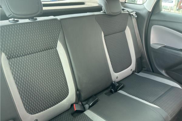 2019 Vauxhall Crossland X 1.2 Turbo GPF Elite Nav SUV 5dr Petrol Auto Euro 6 (s/s) (110 ps) - Cloth, photo 13
