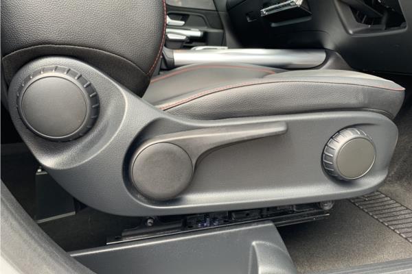 Non Franchise 2020 Mercedes-Benz B Class 1.3 B180 AMG Line (Executive) MPV 5dr Petrol 7G-DCT Euro 6 (s/s) (136 ps) - Fabic - Cloth, photo 29