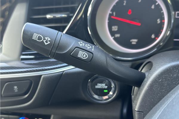 2019 Vauxhall Insignia 2.0 Turbo D BlueInjection SRi VX Line Nav Sports Tourer 5dr Diesel Auto Euro 6 (s/s) (170 ps) - Cloth, photo 27