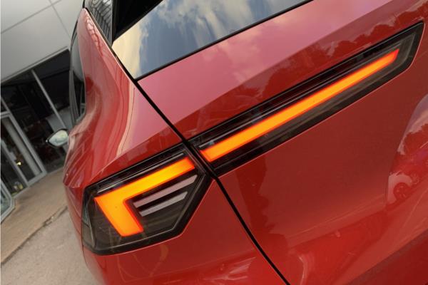 2024 VAUXHALL ASTRA - Jet Black Greta, photo 37