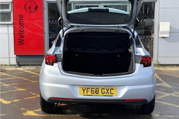2018 VAUXHALL ASTRA 1.4T 16V 150 SRi 5dr Auto-sequence-13