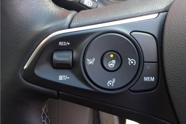2020 Vauxhall Grandland X 1.2 Turbo SRi Nav SUV 5dr Petrol Auto Euro 6 (s/s) (130 ps) - Cloth, photo 18