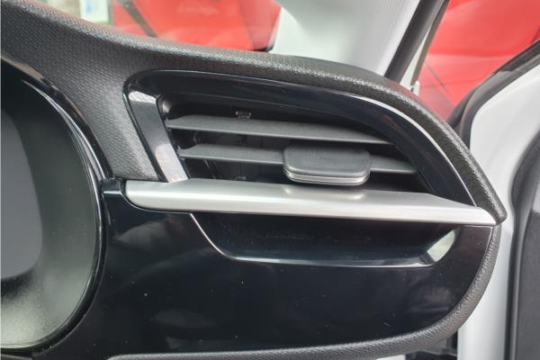 2022 Vauxhall Corsa-e 50kWh Elite Premium Hatchback 5dr Electric Auto (11Kw Charger) (136 ps) - Captain Blue, photo 39