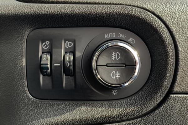 2021 Vauxhall Grandland X 1.2 Turbo Elite Nav SUV 5dr Petrol Manual 6Spd Euro 6 (s/s) (130 ps) - Leather, photo 21