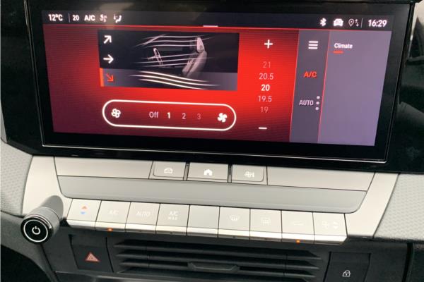 2024 Vauxhall Astra Design - Cloth Sienna/Jet Blk, photo 16