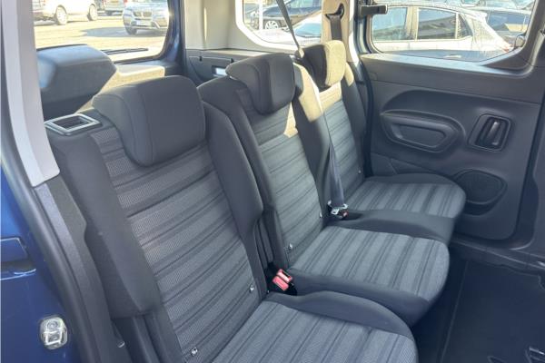 2020 Vauxhall Combo Life 1.5 Turbo D BlueInjection Energy MPV 5dr Diesel Manual Euro 6 (s/s) (130 ps) - Cloth, photo 13