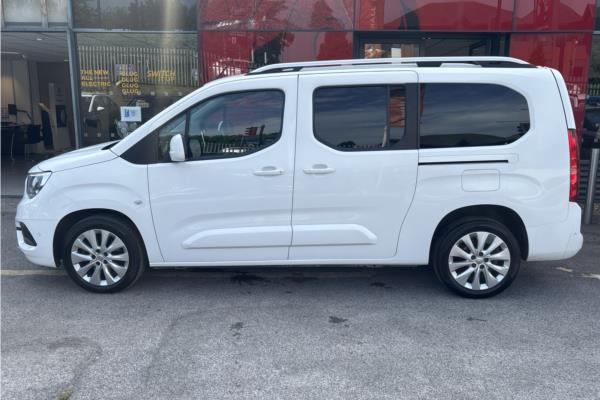 2020 Vauxhall Combo Life 1.5 Turbo D Elite XL MPV 5dr Diesel Auto Euro 6 (s/s) (130 ps) - Cloth, photo 5