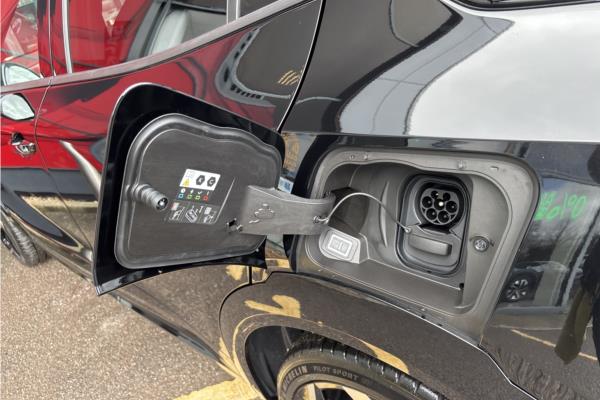 Vauxhall Mokka HAT 54kWh 11kWCh 281ps GSE - Blk Gse Alcntra, photo 34
