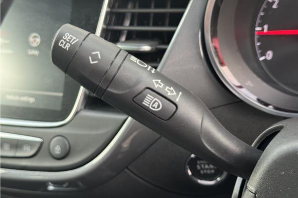 2022 Vauxhall Crossland 1.2 Turbo Ultimate SUV 5dr Petrol Auto Euro 6 (s/s) (130 ps) - Cloth/Alcantara, photo 27