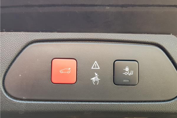 2018 VAUXHALL GRANDLAND - Berson Black, photo 15