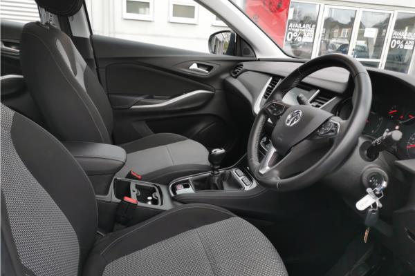 2020 Vauxhall Grandland X 1.2 Turbo GPF SE SUV 5dr Petrol Manual Euro 6 (s/s) (130 ps) - Cloth, photo 12