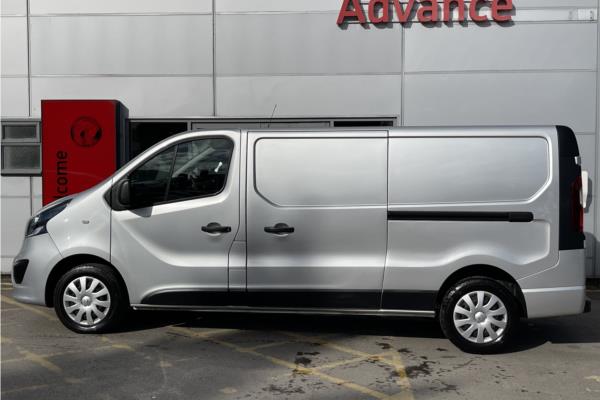 2018 Vauxhall Vivaro 1.6 CDTi 2900 Sportive Panel Van 5dr Diesel Manual L2 H1 EU6 (120 ps) - Cloth, photo 5