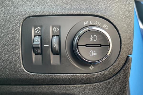 2019 Vauxhall Crossland X 1.2 Turbo Elite Nav SUV 5dr Petrol Auto Euro 6 (s/s) (130 ps) - Cloth, photo 21