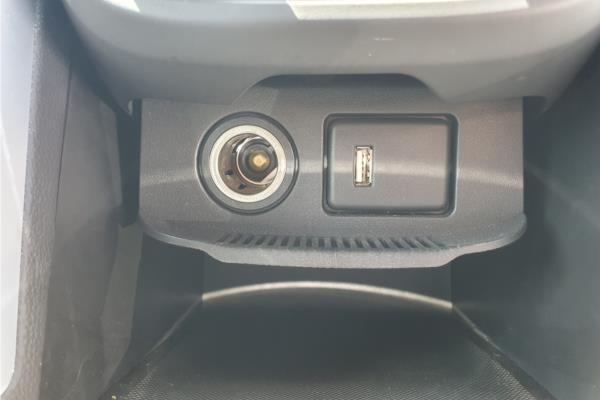 2018 Vauxhall Zafira Tourer 1.4i Turbo SRi Nav MPV 5dr Petrol Manual Euro 6 (140 ps) - Leather, photo 32