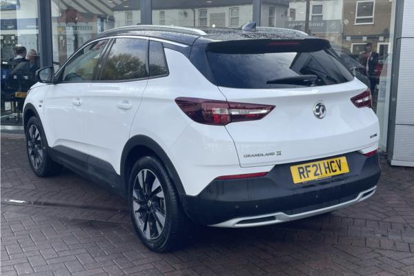 2021 Vauxhall Grandland X 1.2 Turbo Griffin Edition SUV 5dr Petrol Manual Euro 6 (s/s) (130 ps) - Berson Black, photo 6