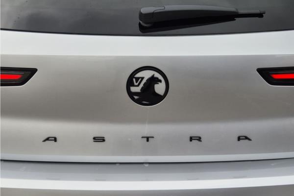 2025 Vauxhall Astra - Jet Black Greta, photo 41