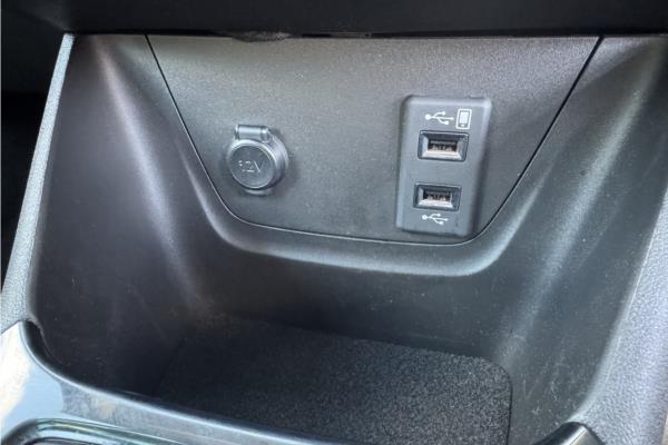 2021 Vauxhall Crossland 1.2 Turbo Ultimate Nav SUV 5dr Petrol Manual Euro 6 (s/s) (130 ps) - Cloth/Alcantara, photo 38