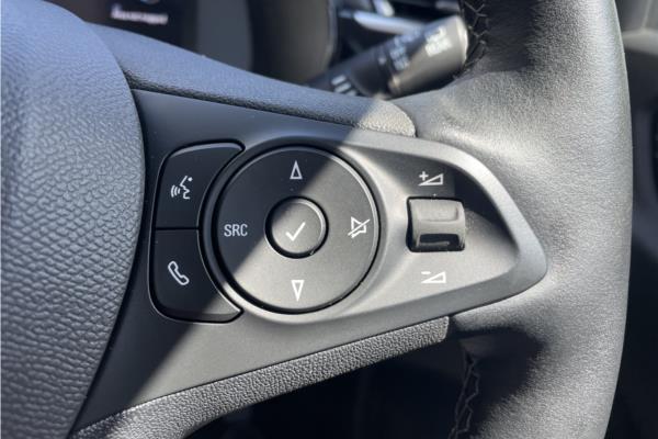 2021 Vauxhall Corsa 50kWh Elite Nav Premium Hatchback 5dr Electric Auto (7.4Kw Charger) (136 ps) - Cloth, photo 24