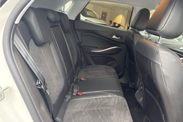 2023 Vauxhall Grandland 1.2 Turbo Ultimate SUV 5dr Petrol Auto Euro 6 (s/s) (130 ps) - Berson Black, photo 13