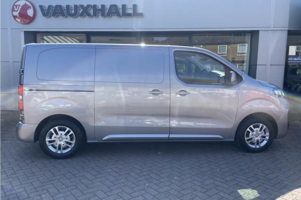 2020 Vauxhall Vivaro 1.5 Turbo D 2700 Sportive Panel Van 5dr Diesel Manual L1 H1 Euro 6 (s/s) (120 ps) - Cloth, photo 8