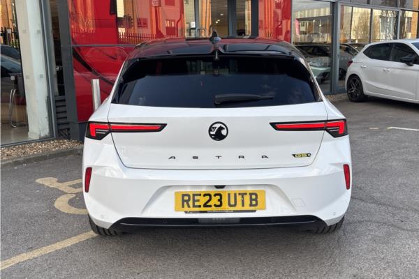 2023 Vauxhall Astra - Black Alcantara, photo 7