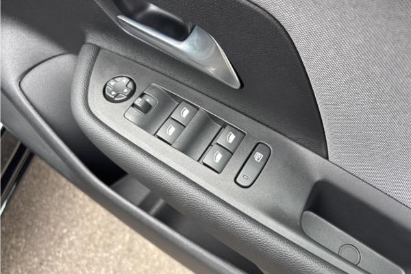 2025 Vauxhall Mokka 1.2 Turbo Griffin SUV 5dr Petrol Manual Euro 6 (s/s) (136 ps) - Minstral+jet Bk, photo 21