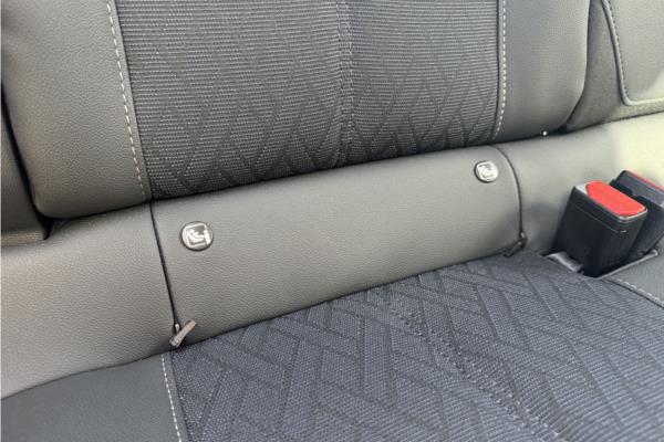 2024 Vauxhall Corsa-e 50kWh Elite Premium Hatchback 5dr Electric Auto (136 ps) - Captain Blue/Mistral Cloth/Leather effect, photo 33