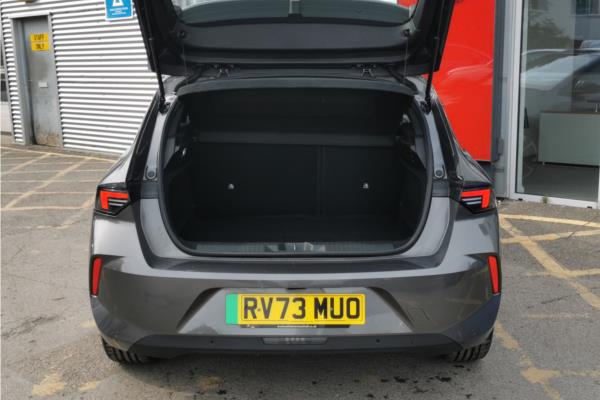 2024 Vauxhall Astra Electric 54kWh Design Hatchback 5dr Electric Auto (156 ps) - Jet Blck Modene, photo 14