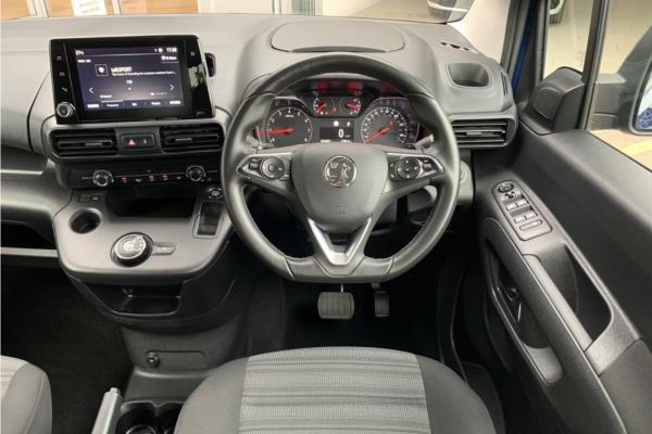 2021 Vauxhall Combo Life 1.2 Turbo SE MPV 5dr Petrol Auto Euro 6 (s/s) (130 ps) - Cloth, photo 11