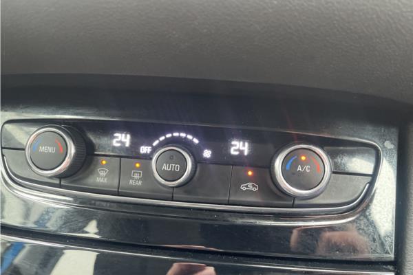 2020 Vauxhall Grandland X 1.2 Turbo SRi Nav SUV 5dr Petrol Auto Euro 6 (s/s) (130 ps) - Cloth, photo 16