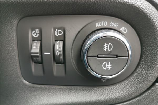 2020 Vauxhall Grandland X 1.2 Turbo GPF SE SUV 5dr Petrol Manual Euro 6 (s/s) (130 ps) - Cloth, photo 21