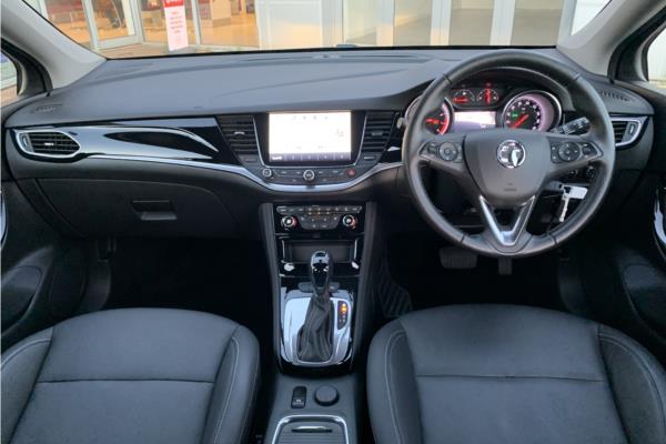 2019 Vauxhall Astra 1.4i Turbo GPF Elite Nav Hatchback 5dr Petrol Auto Euro 6 (s/s) (150 ps) - Leather, photo 10